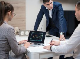 4 Tips for Entrepreneurs Dealing With Business Failure