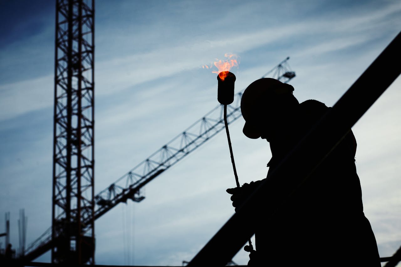 How Can a Construction Accident Lawyer Help You Get Compensation