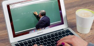How Online Courses Can Help You Become an Expert in Your Field
