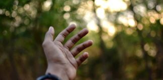 How to Build Self-Confidence and Self-Awareness
