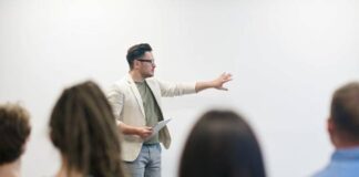 Educational Leadership - 6 New Roles for Leaders of Today