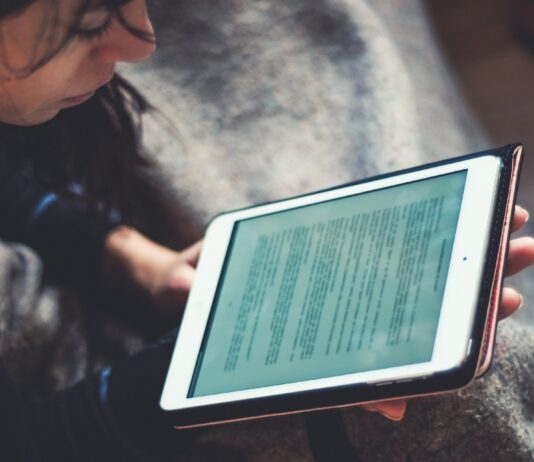 Importance Of Reading Books In The Modern Digital Age