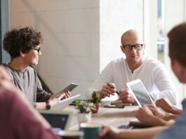 Improving Communication Between An Organization And Its Employees A Discussion