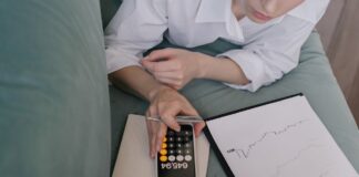 Navigating Financial Compliance: Best Practices for Document Management in 2023
