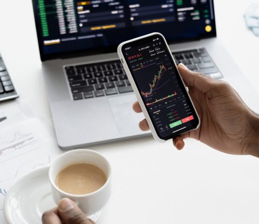 Sell Crypto Instantly: 4 Effective Tips for a Smart and Safe Process