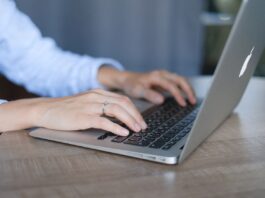 The Benefits of Using an Online Essay Writing Service