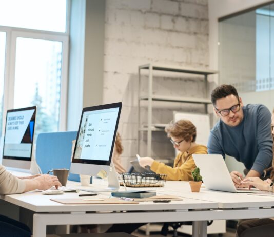 The Core Differences Between GCC and GCC High in Microsoft 365: Which One's for You?