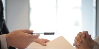 What Should You Know Before Taking Out a Mid-Range Personal Loan